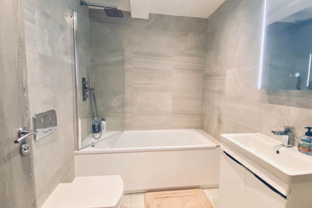 דירות לונדון Brick Lane Living Quarters מראה חיצוני תמונה