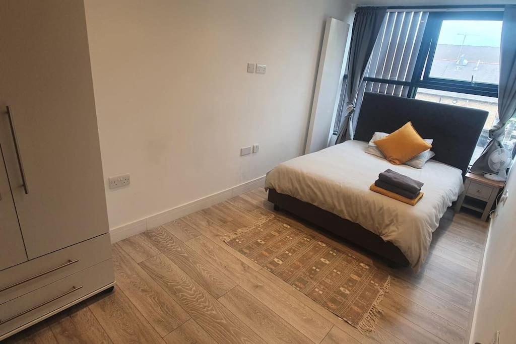 דירות לונדון Brick Lane Living Quarters מראה חיצוני תמונה